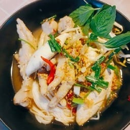 ขนมจีนน้ำยาป่าเท้าไก่