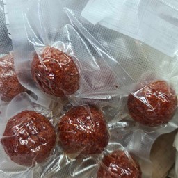 Caillou (Pepper/Paprika/Thyme)