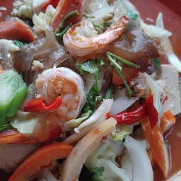 ก๋วยเตี๋ยวไก่มะระนะคะ ก๋วยเตี๋ยวไก่มะระ
