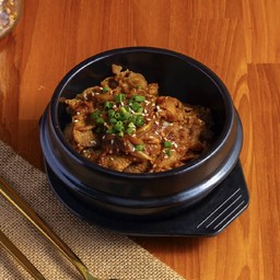 ข้าวหน้าหมูสไปซี่มิโซะ