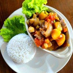 สตูไก่ พร้อมข้าวสวย