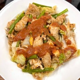 สุกี้แห้งไก่