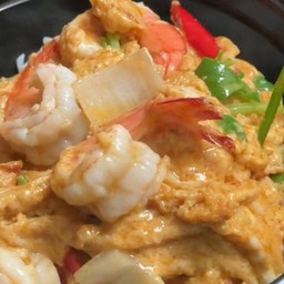 ข้าวไข่ข้นทะเลผัดผงกระหรี่