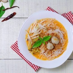 ขนมจีนน้ำยากะทิ  พิเศษ