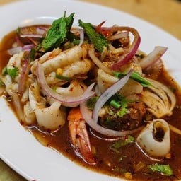 ลาบทะเล