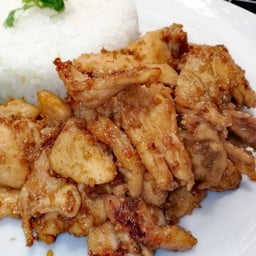 ข้าวไก่กระเทียม