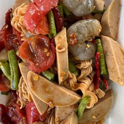 ตำมาม่าไก่ยอ