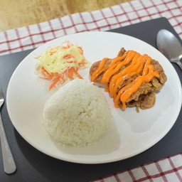 ข้าวไก่ทอดซอสชีส ไซส์ M