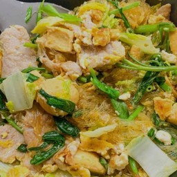 สุกี้หมูแห้ง