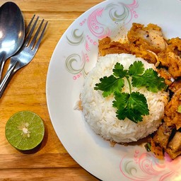 ข้าวยำไก่แซ่บ (ยำสด)