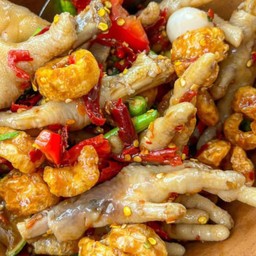 ตำเหลาตีนไก่+กากหมูปูปลาร้า