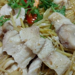 เนื้อปลากระพงนึ่งขิงบ๊วย