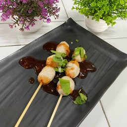 ลูกชิ้นเนื้อปิ้ง