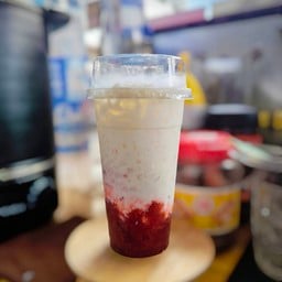 สตรอเบอร์รี่นมสด(มีเนื้อ)
