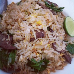 ข้าวผัดรถไฟตับ