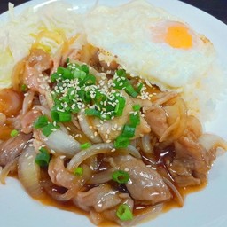 ร้านกาแฟอินทนิล สาขาน่านลอฟท์รูม แอร์พอร์ต