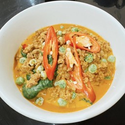 แกงเผ็ดเนื้อสับเจ