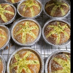 Brioche Garlic Cream Cheese