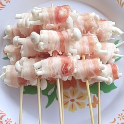 สามชั้นพันเห็ดหลินขาว