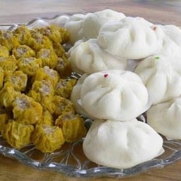 ลูกชิ้นนึ่ง&ยำลูกชิ้น ในบ้านซอย7 (ยำฟรี)