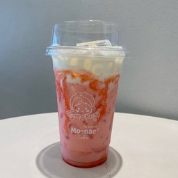 นมสดสตอเบอร์รี่ (เย็น)