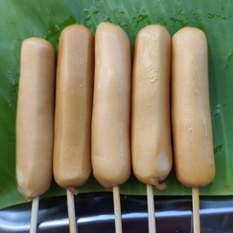 หนังกรอบ