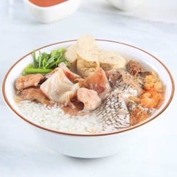 ข้าวต้มเครื่องในปลา