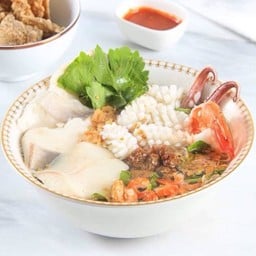 เกาเหลาปลาเต๋าเต้ยรวมมิตร