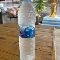 น้ำดื่ม