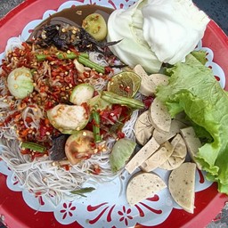 ตำปลาร้าหมูยอหมี่ลวก