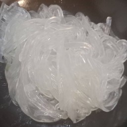 วุ้นเส้นแก้ว