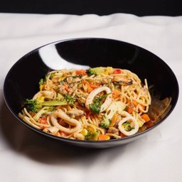 สปาเก็ตตี้ขี้เมาทะเล