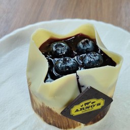 Cheese Cake Bluberry Sauce