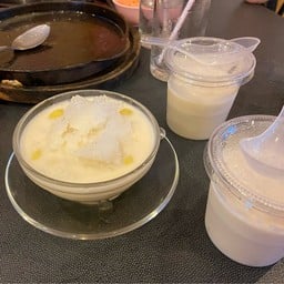 แปะก๊วยนมสด