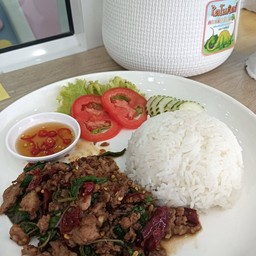 ข้าวกระเพราหมู