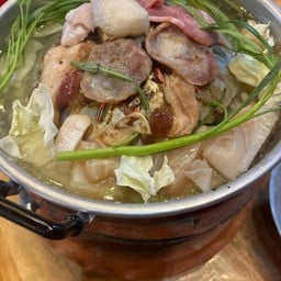 พัชราภรณ์หมูกระทะ ข้างเทศบาลเมืองแพรกษา