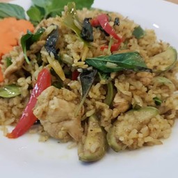 ข้าวผัดแกงเขียวหวานไก่ (ข้าวผัดนะคะ)