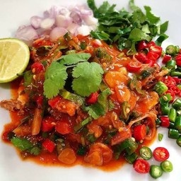 ยำปลากระป๋องราดข้าว