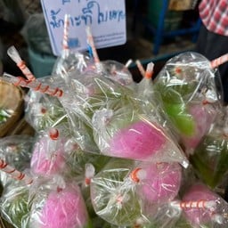 ซาหริ่มน้ำกะทิใบเตย