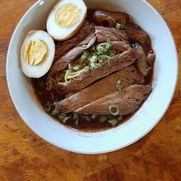 สุขนิยมก๋วยเตี๊ยวเรือรสเด็ด