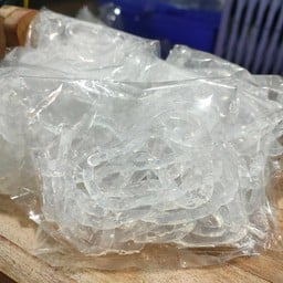 เส้นแก้ว