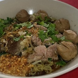 ก๋วยเตี๋ยวเนื้อ นิอะห์(ยูเทิร์น) (Halal)