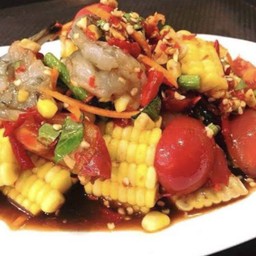 ตำข้าวโพดกุ้งสดใส่ปลาร้า