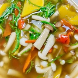 แกงเห็ดรวม