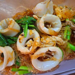 วุ้นเส้นผัดซีอิ๊วหมึก