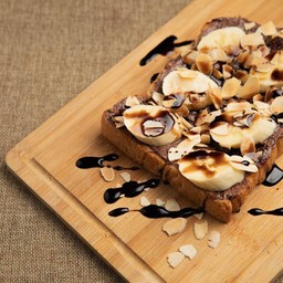 ขนมปังปิ้งคนเท่  แผ่นละ