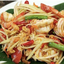 ตำไทยกุ้งลวก