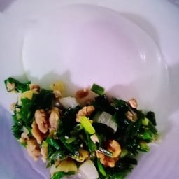 ปากหม้อญวณใข่