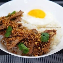 เฟริสติ์ กระเพรา