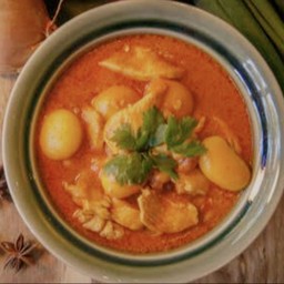 Massaman Curry Chicken Breast + Drink